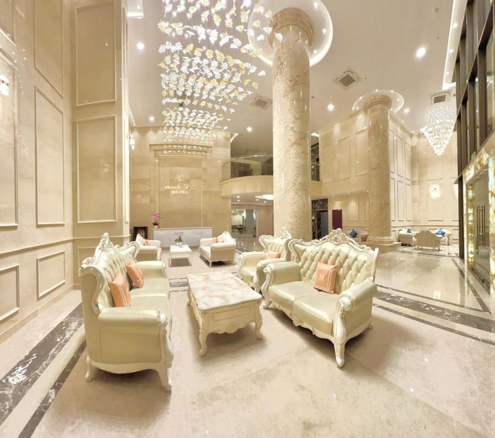 Mai Vy Hotel Tay Ninh Esterno foto