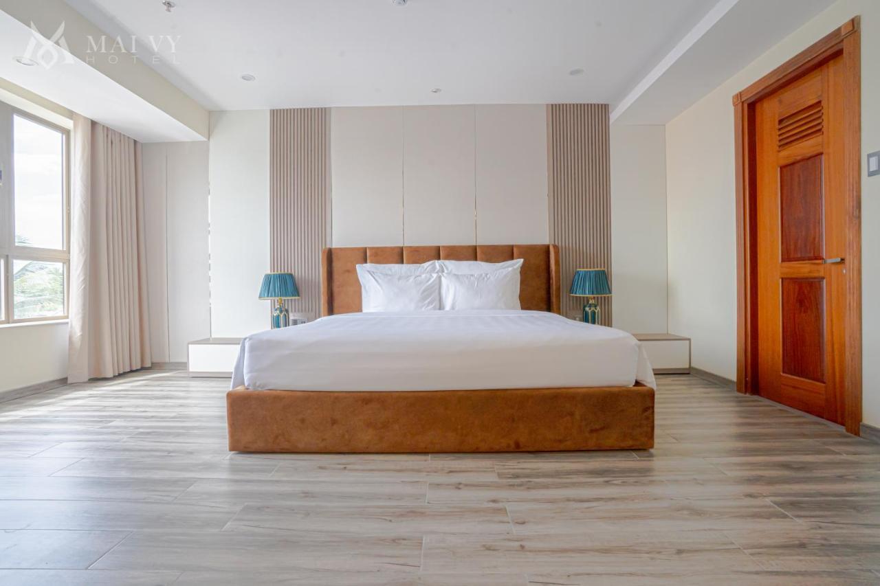 Mai Vy Hotel Tay Ninh Esterno foto