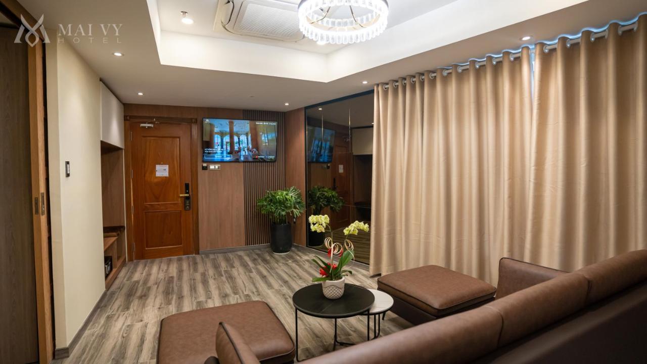 Mai Vy Hotel Tay Ninh Esterno foto