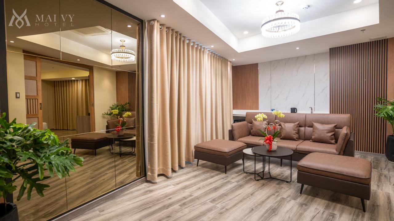 Mai Vy Hotel Tay Ninh Esterno foto