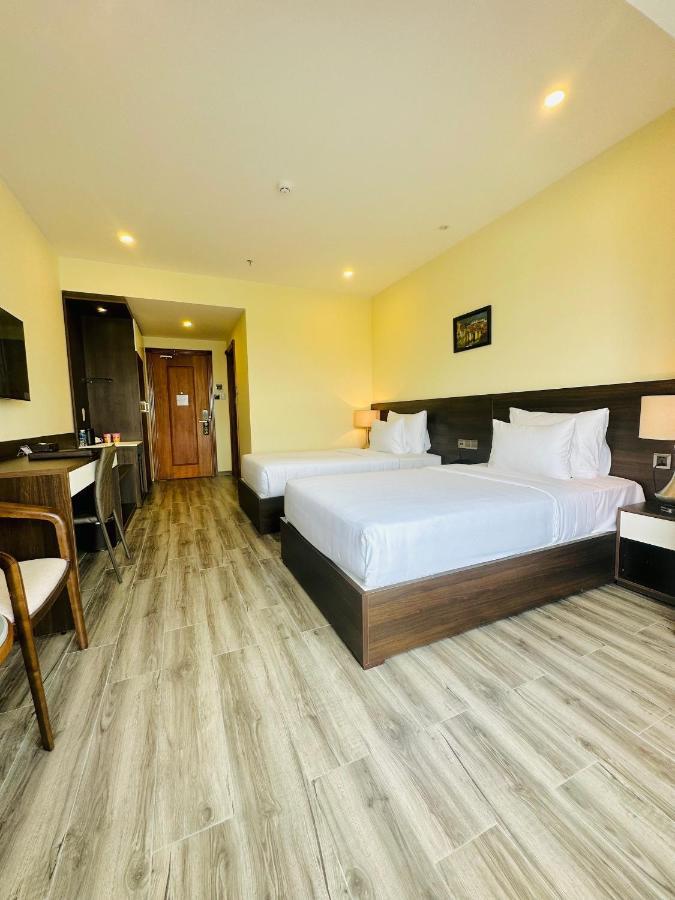 Mai Vy Hotel Tay Ninh Esterno foto